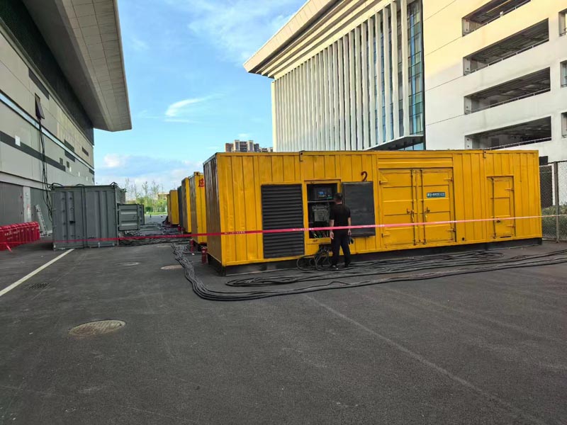 保康柴油发电机冬季保养注意事项?